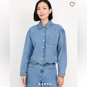 Old Navy Blue Jean Jacket with Floral Embroidery M